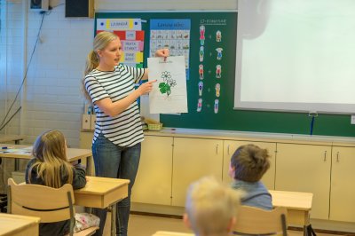 Kl. 16.00-16.30 Hur väcker vi intresset för naturvetenskaper?