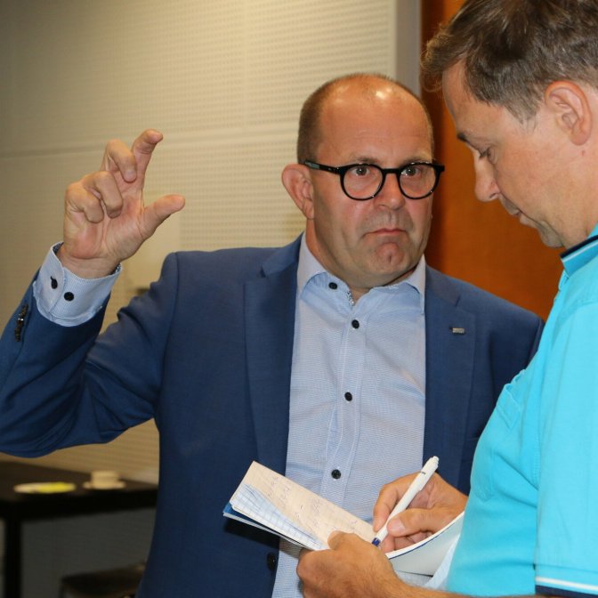 OAJ öppnade spjället – kräver minst 3000 euro i grundlön