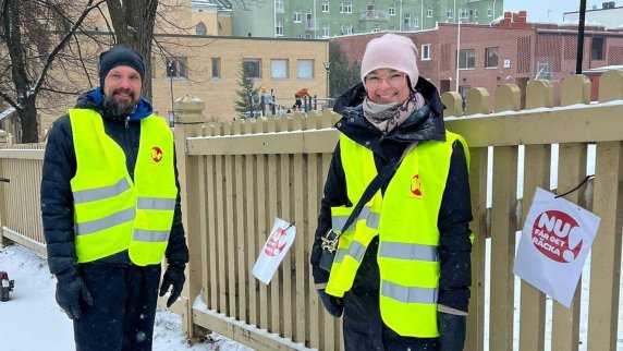 Privata sektorn strejkar – FSL:s medlemmar i Svenska samskolan i Tammerfors deltar